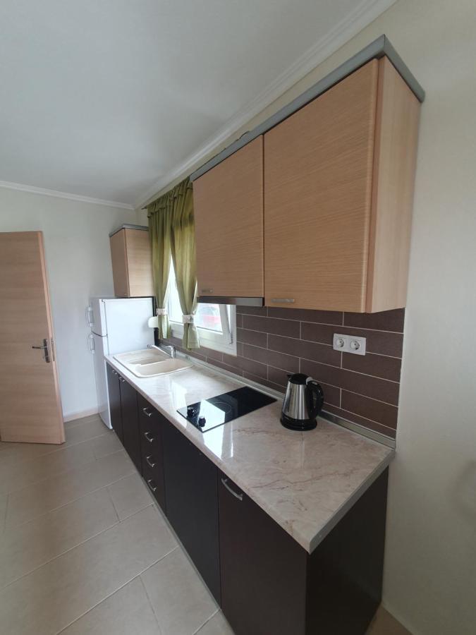 Golden Suites Ofrínion Esterno foto