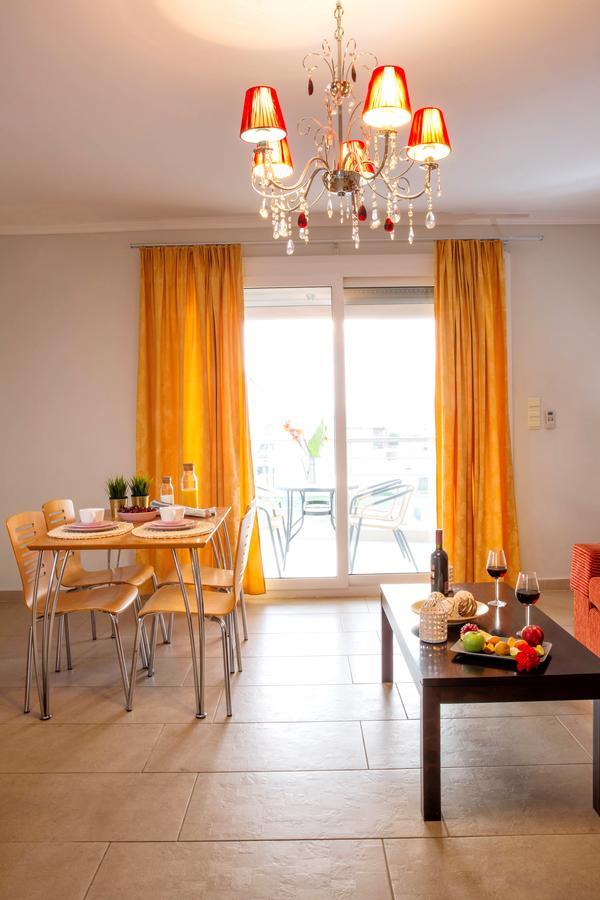 Golden Suites Ofrínion Esterno foto
